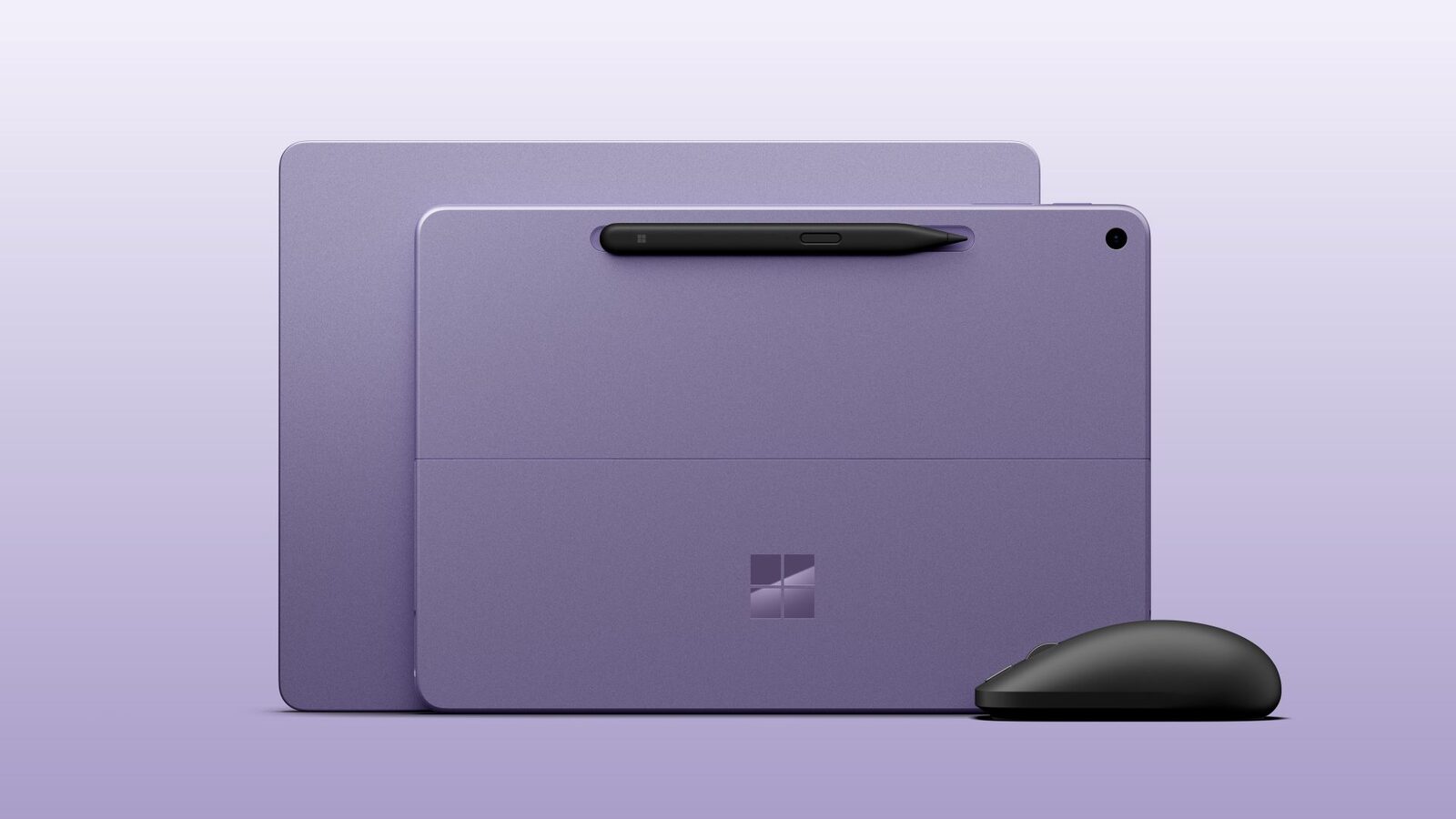 De nieuwe Surface Pro van 12 inch met Slim Pen en Surface Mouse tegen een lila achtergrond
