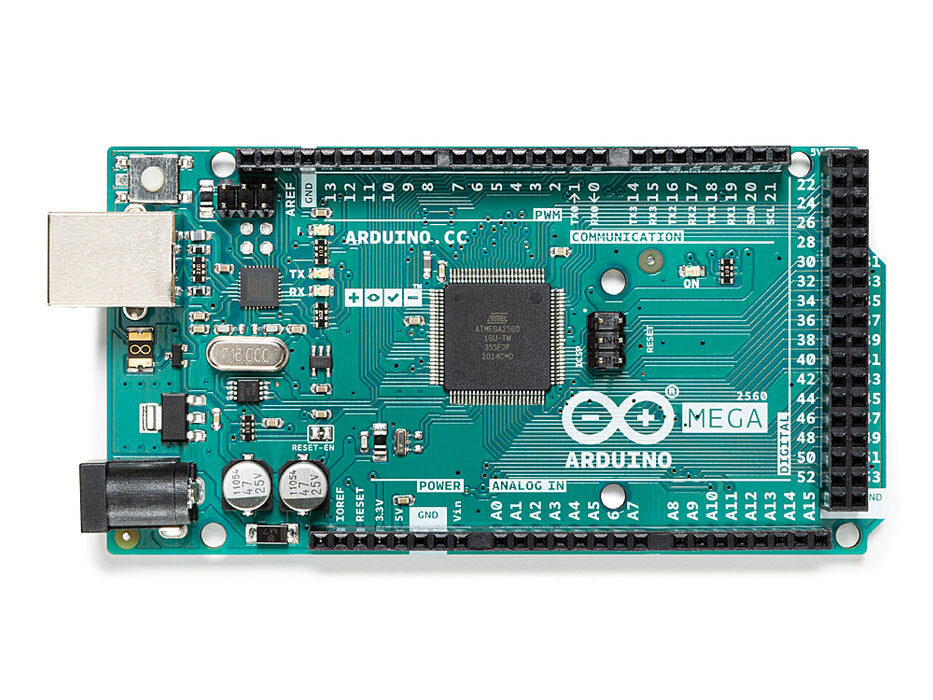 Yeşil Arduino Mega 2560 geliştirme kartı
