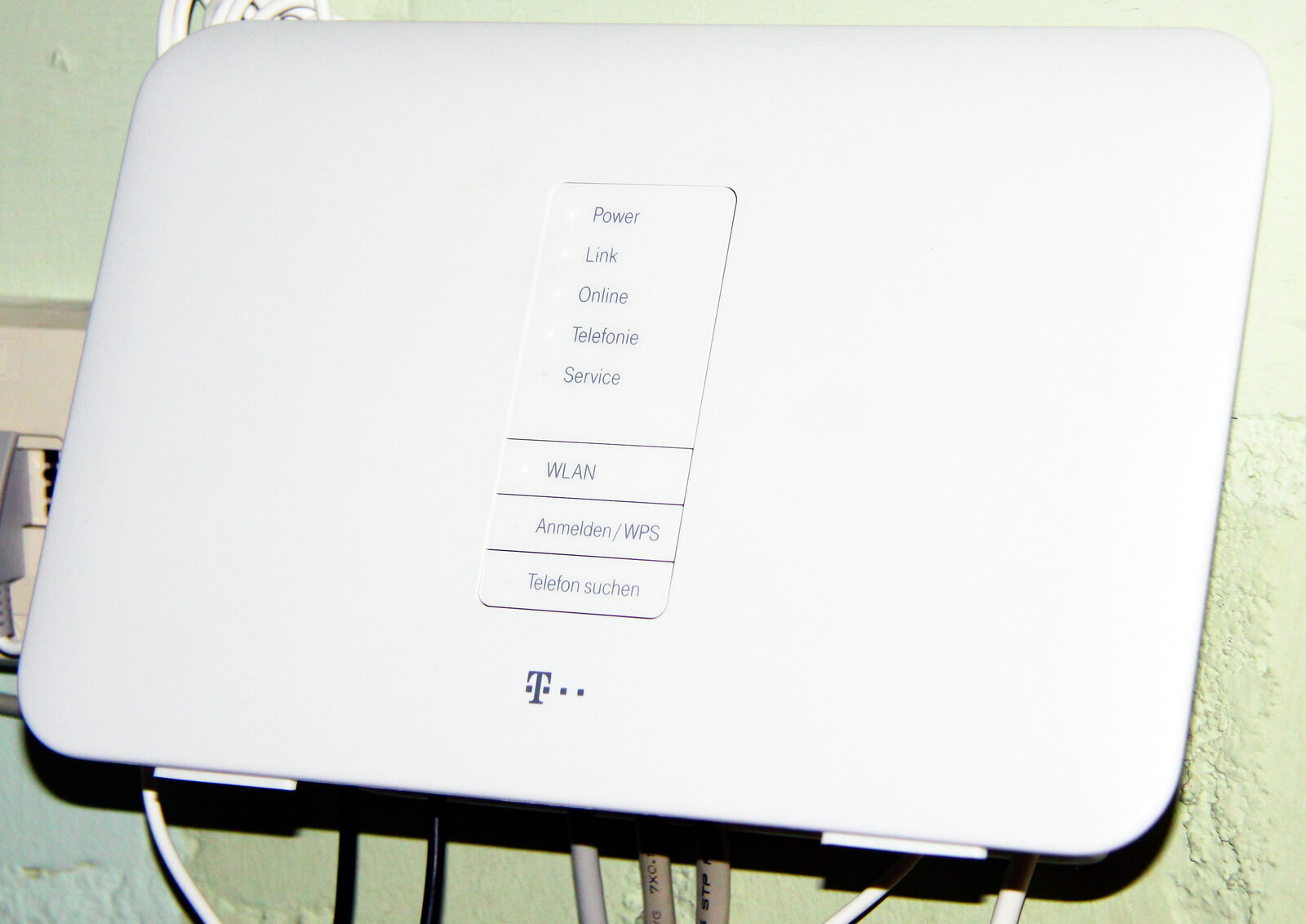 Deutsche Telekom Speedport W 724V modem; araştırmacının etkilenen cihazlar listesindeki modellerden biri